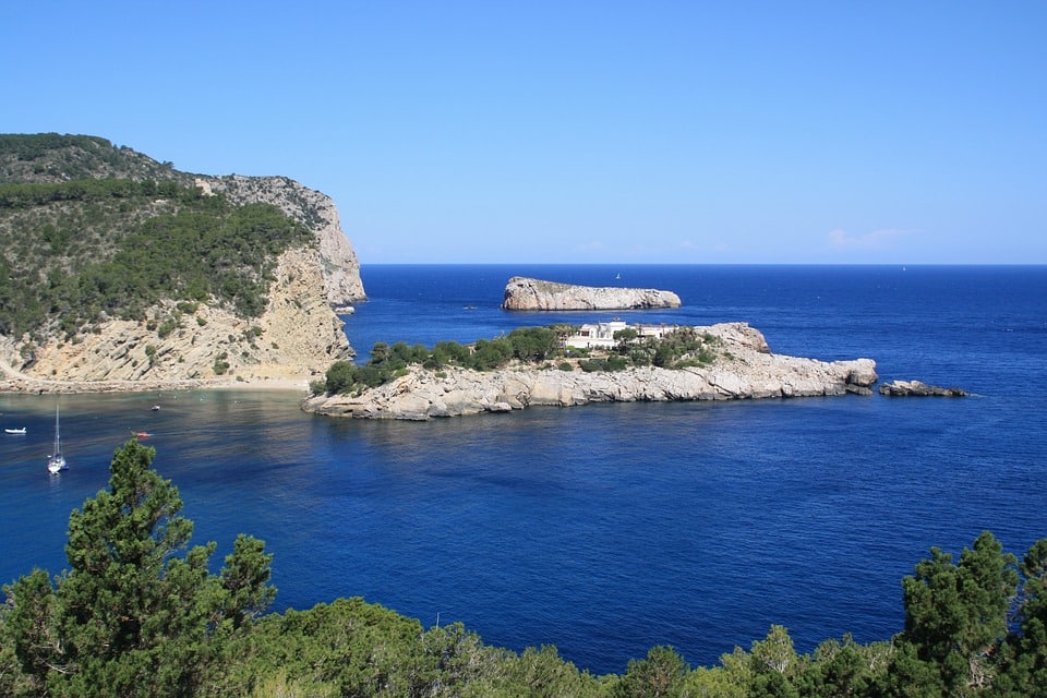 ibiza-1609938_960_720
